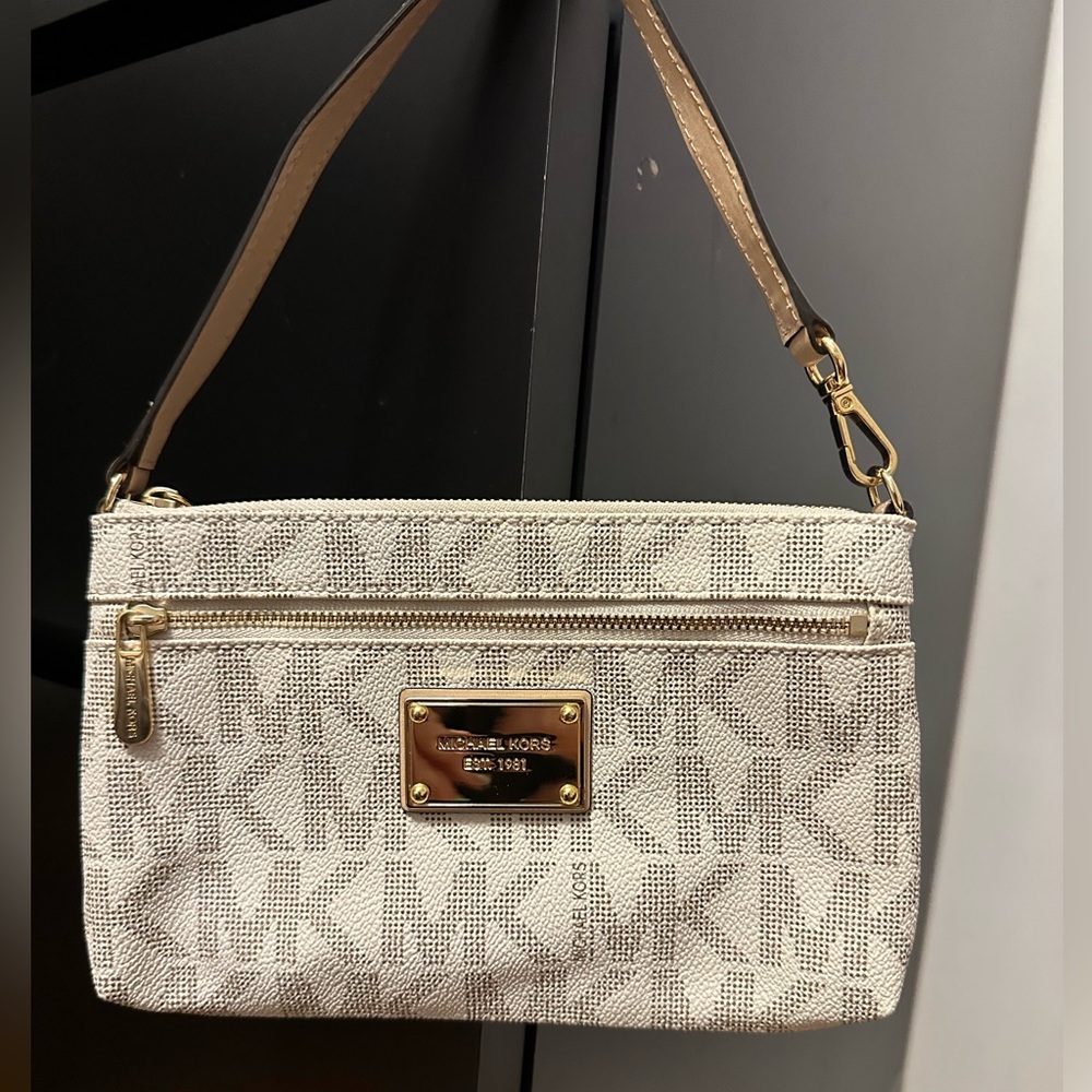 White & brown Michael Kors Clutch bag